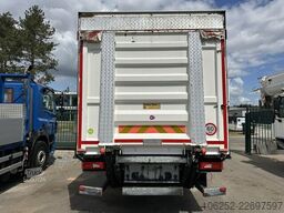 Scania P320 RETARDER - CLOSED BOX 8m25 x 2m47 x 2m30 -...