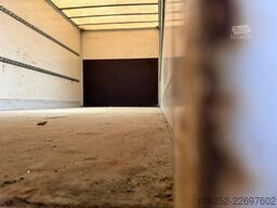 Iveco EUROCARGO 80E18 CLOSED BOX 6m00 x 2m49 x 2m37 -...