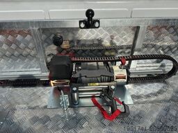 PEUGEOT Boxer Abschleppwagen AHK 3,5t Klima VDI2700 Zert