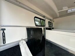 Steinsberger Anka 3-Pferdeanhänger