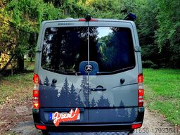 Mercedes-Benz Sprinter 200