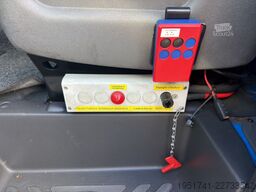 FORD Transit Abschleppwagen Alu Fitzelaufbau
