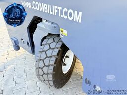 Combilift C4000 GAS DUPLEX 4050 WIDE POSITIONER