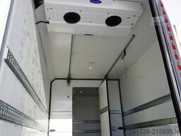 Renault D210 12T / Bitemperature Refrigerator