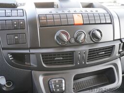 Iveco Eurocargo 140-190 4x2 E6 / Meat hook ref