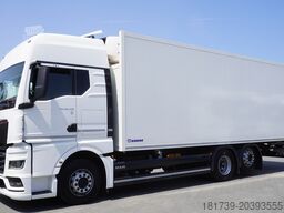 MAN TGX 26.470 / 2022 / Krone Refrigerator 4