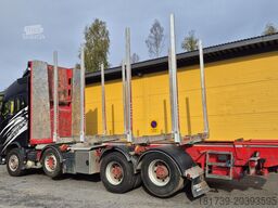 Volvo FH 750 8x4/ 2 lifted axles/ timber truck