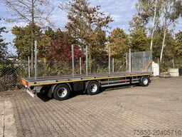 Möslein T 3 Plato 9 m 3 Achs Jumbo- Plato- Anhänger 9 m, Mega