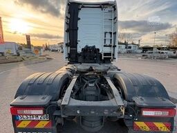 VOLVO FH500 4x2T Schubbodenhydraulik