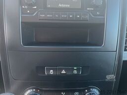 MERCEDES-BENZ Vito 110 LANG 6G KLIMA TEMPOMAT 3-SITZE SCHRÄNKE