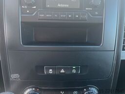 MERCEDES-BENZ Vito 110 LANG 6G KLIMA TEMPOMAT 3-SITZE SCHRÄNKE