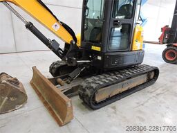 BOBCAT E50