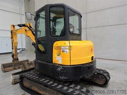BOBCAT E50