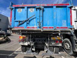 Mercedes-Benz Arocs 3243