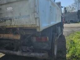 Mercedes-Benz Axor 1823 avec Grue auxiliaire HIAB XS