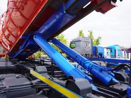 MAN TGS 35.400 8x4 E5 / HYVA HOOK LIFT 32.56