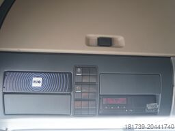 MAN TGX 18.430 / BDF 7.5 m / sleeping cab