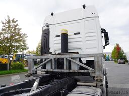 MAN TGX 26.470 6x2 COINTAINERKIPPER HYVA