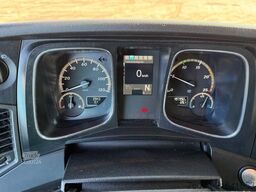 MERCEDES-BENZ 2540 LL 6x2/4 Kühlkoffer 8.2m LBW 2,5t  Carrier