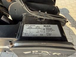 MERCEDES-BENZ 2540 LL 6x2/4 Kühlkoffer 8.2m LBW 2,5t  Carrier