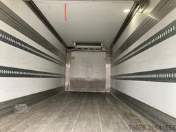 MERCEDES-BENZ 2540 LL 6x2/4 Kühlkoffer 8.2m LBW 2,5t  Carrier