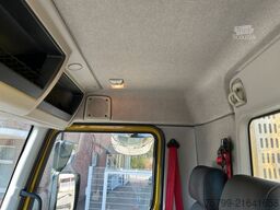 RENAULT D14 220 3Skipper + Effer 65 2S Kran