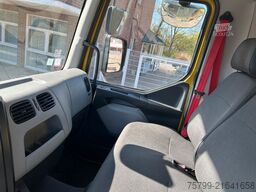 RENAULT D14 220 3Skipper + Effer 65 2S Kran