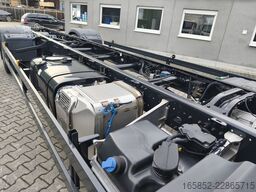 MAN TGM 18.320 4x2 BL CH Fahrgestell Euro 6 Rechtsl...