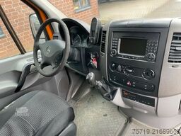 Mercedes-Benz 519 CDI