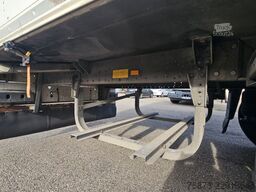 SCHMITZ CARGOBULL SCB S3B THERMO KING SLX SPECTRUM