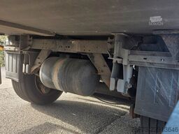 SCHMITZ CARGOBULL SCB S3B THERMO KING SLX SPECTRUM
