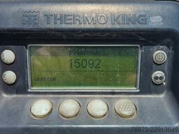 SCHMITZ CARGOBULL SCB S3B THERMO KING SLX SPECTRUM