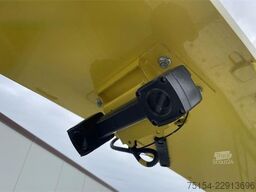 John Deere 8600 mit 460 Plus Stalkbuster