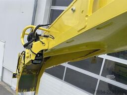John Deere 8600 mit 460 Plus Stalkbuster