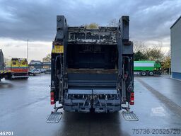 DAF FAG 75 CF 250 Euro 3 Geesink 17m³