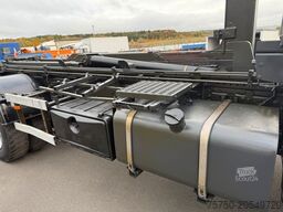 IVECO Trakker 330 EEV Winterdienst Abroll