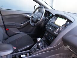 Ford FOCUS WAGON 1.5TDCI ST-Line