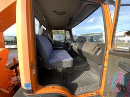 Mercedes-Benz 1117