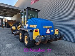 New Holland F 106.6