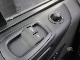 Ford Transit Custom 2.0 TDCI 130PK L2 EURO 6 - Airco...