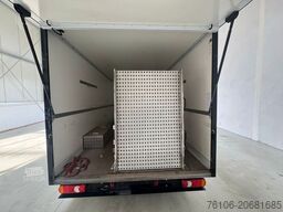 RENAULT Master Tiefrahmenkoffer mit Rampe *Kamera*