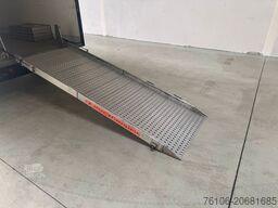 RENAULT Master Tiefrahmenkoffer mit Rampe *Kamera*