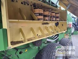 Krone BIG PACK 12130 XC