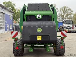 John Deere V451 G PRASA ROLUJĄCA