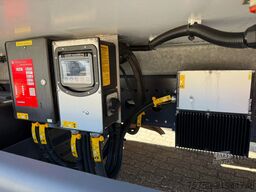 Mercedes-Benz Atego 1323 Frigoblock -30 +30 1500KG LBW Multit...