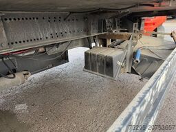 SCHMITZ CARGOBULL 2 Achs Tandem Koffer Durchladesystem LBW defekt