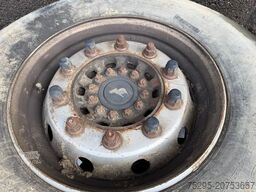 SCHMITZ CARGOBULL 2 Achs Tandem Koffer Durchladesystem LBW defekt