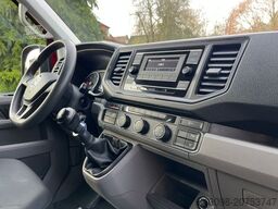 VOLKSWAGEN CRAFTER 2.0 TDI 8 SITZER KLIMA 1.HAND HECKLIFT