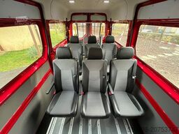 VOLKSWAGEN CRAFTER 2.0 TDI 8 SITZER KLIMA 1.HAND HECKLIFT