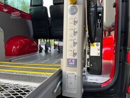 VOLKSWAGEN CRAFTER 2.0 TDI 8 SITZER KLIMA 1.HAND HECKLIFT